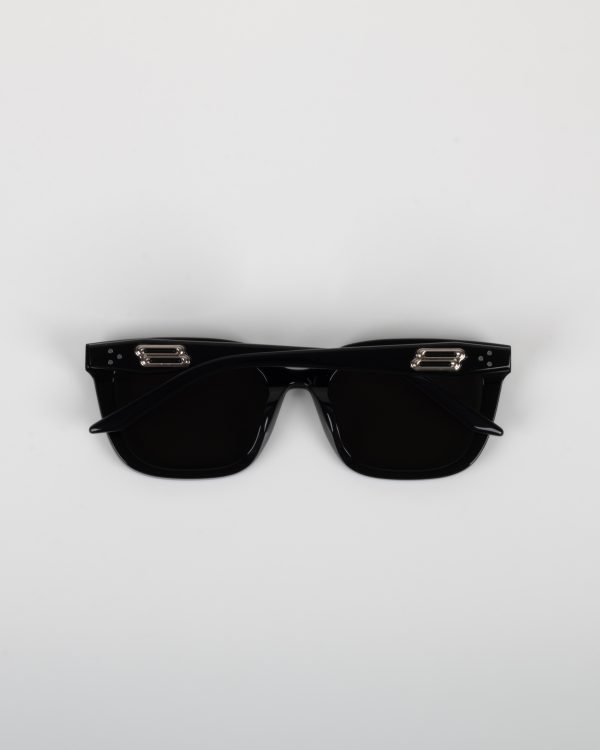 عینک آفتابی اورجینال جنتل مانستر مدل TOTE مشکی _ Gentle monster - Image 4