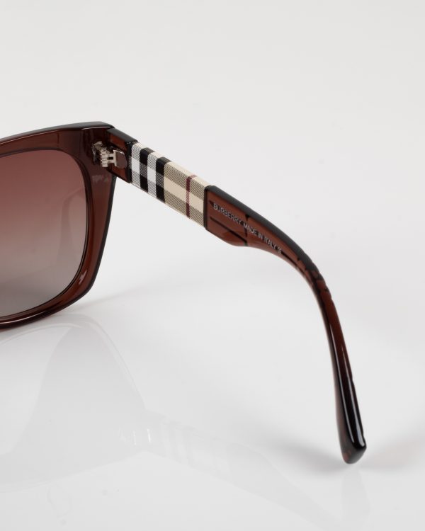 عینک آفتابی بربری قهوه ای مدل 5245 - Burberry - Image 7