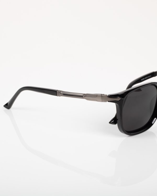 عینک آفتابی پرسول مشکی مدل 2032 _ persol - Image 5
