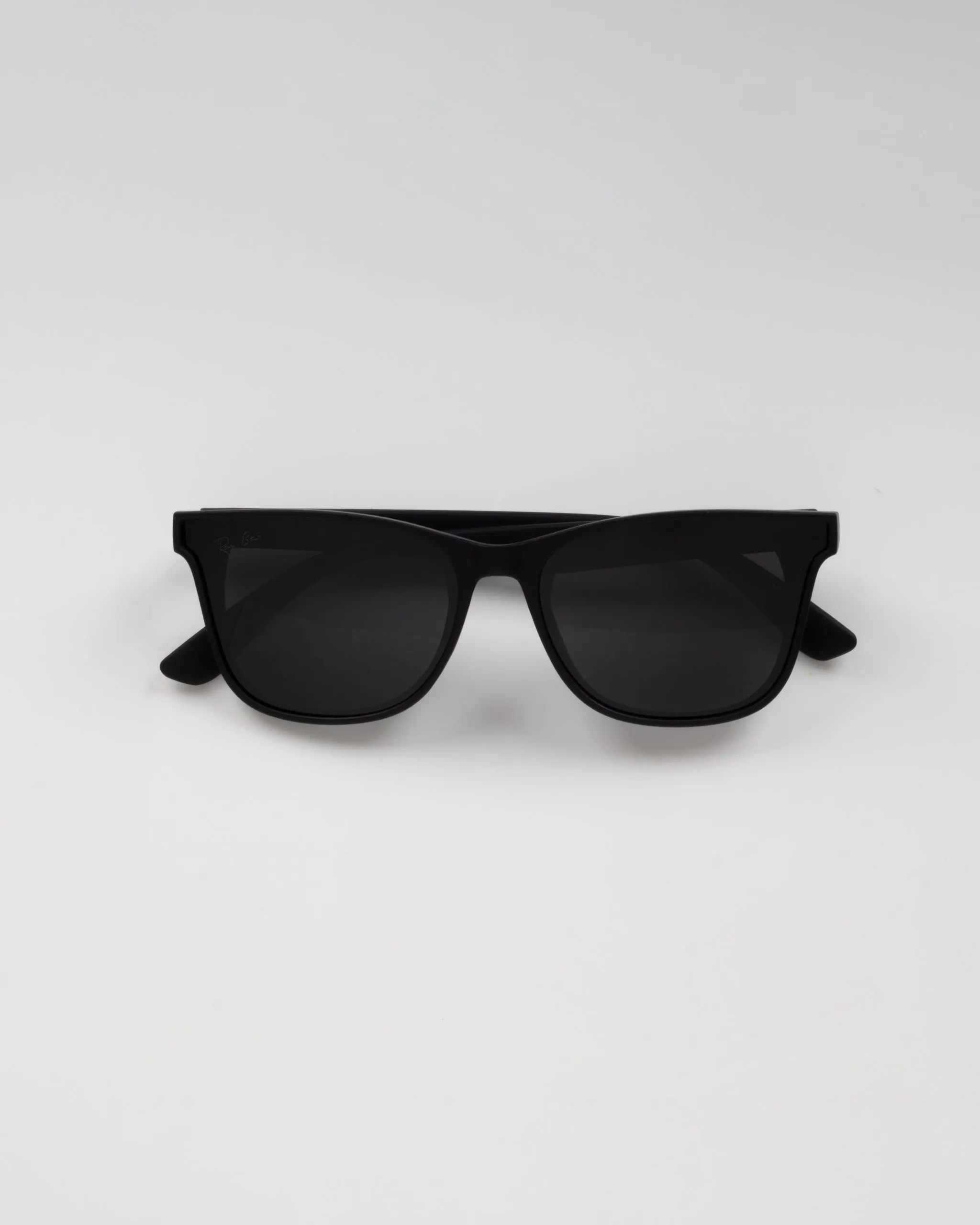 عینک ریبن مشکی مات مدل Rayban _ 21209 3 عینک ریبن مشکی مات مدل Rayban _ 21209