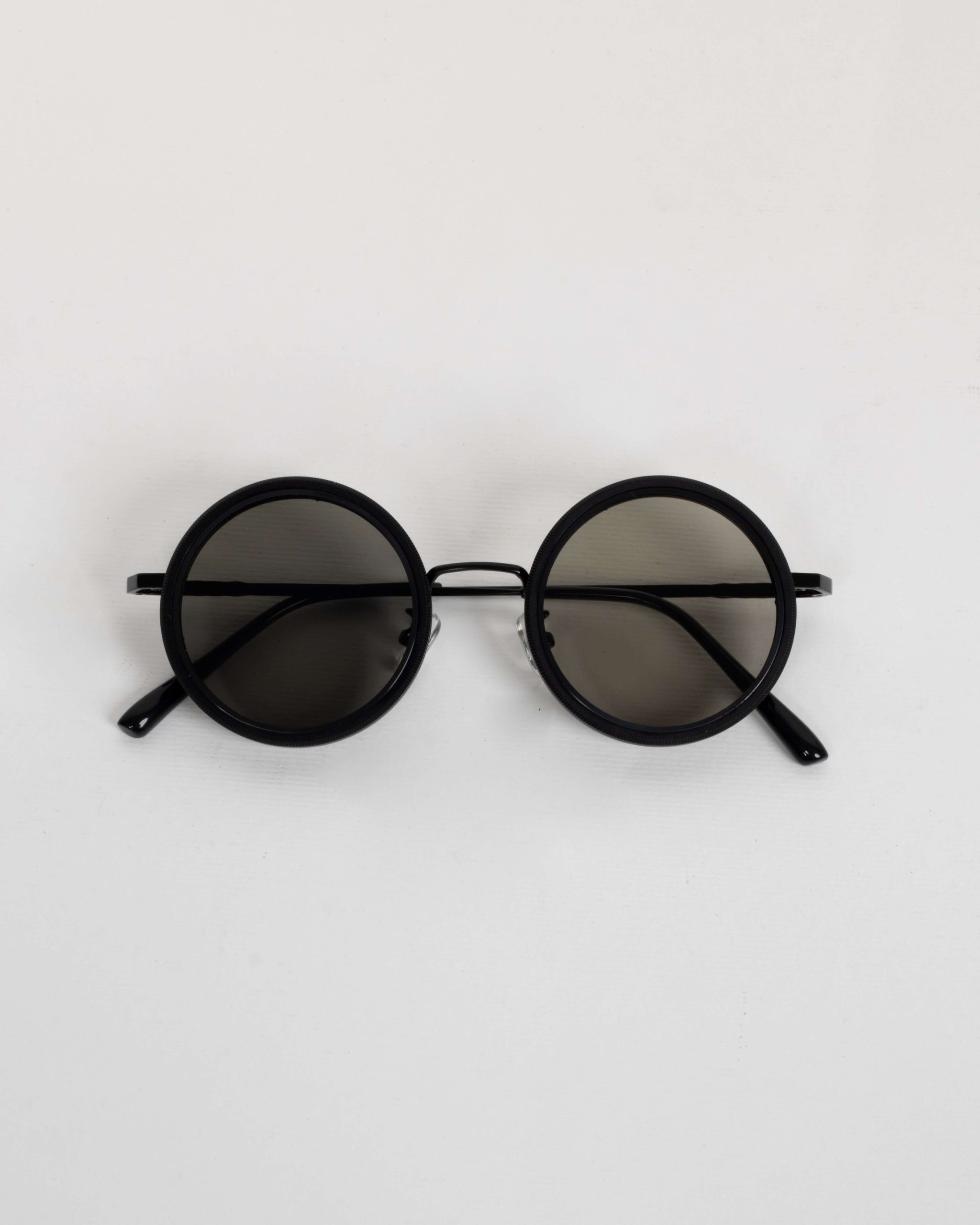 عینک آفتابی چرخشی گرد قابل تنظیم تیرگی خرید اقساطی ND9 8 عینک آفتابی چرخشی گرد قابل تنظیم تیرگی خرید اقساطی ND9 - Image 8