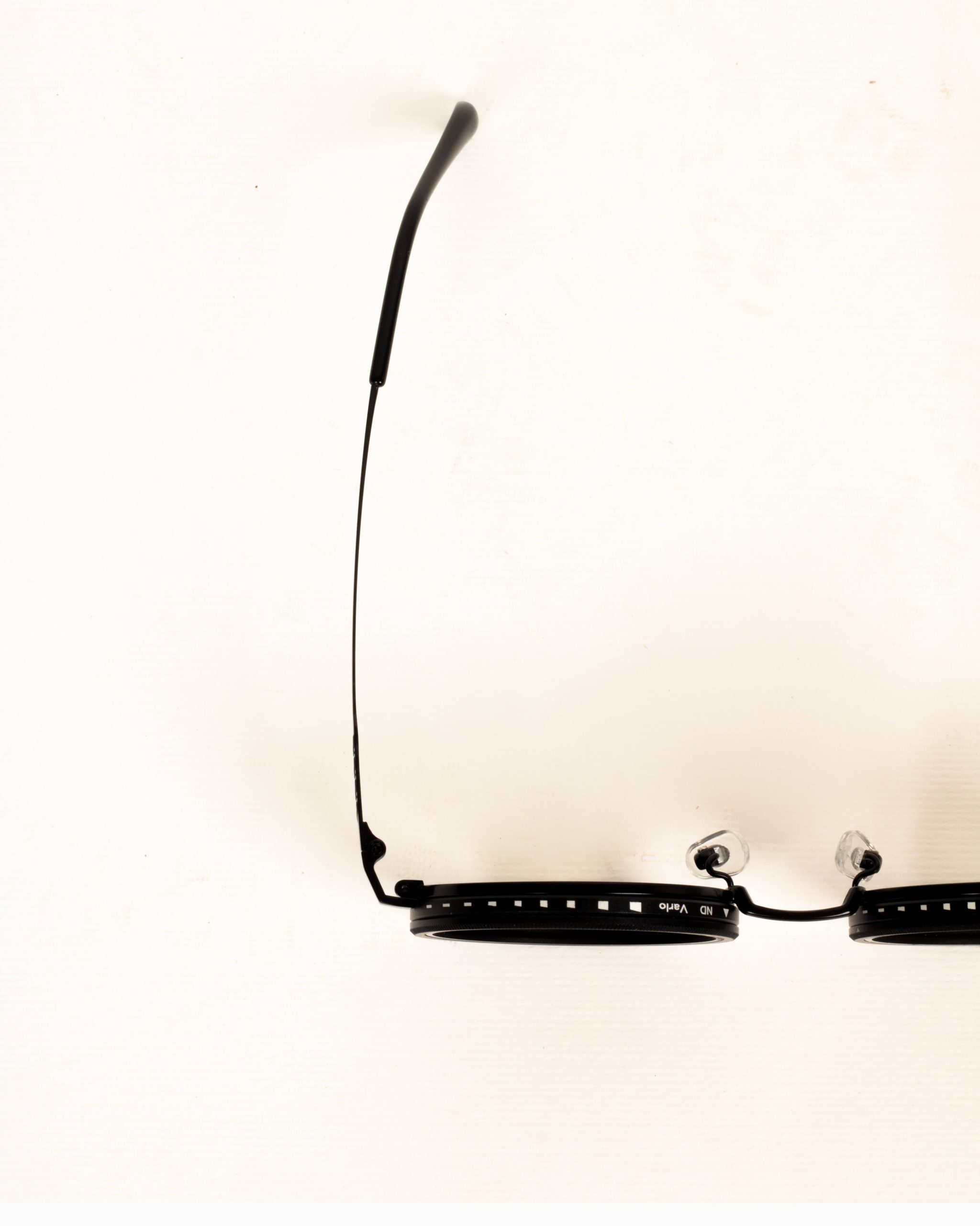 عینک آفتابی چرخشی گرد قابل تنظیم تیرگی خرید اقساطی ND9 7 عینک آفتابی چرخشی گرد قابل تنظیم تیرگی خرید اقساطی ND9 - Image 7